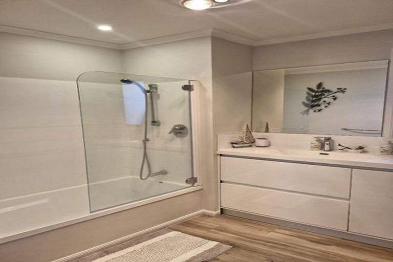 Photo of property in 31 Dillon Drive, Bell Block, New Plymouth, 4312