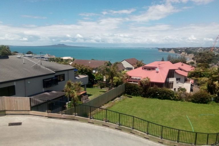 Photo of property in 13a Ridge Road, Waiake, Auckland, 0630