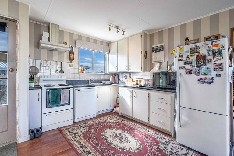 Photo of property in 59 Paisley Street, Kew, Invercargill, 9812