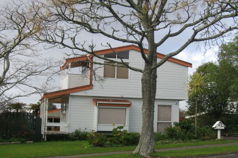 Photo of property in 59 Poaka Avenue, Dinsdale, Hamilton, 3204