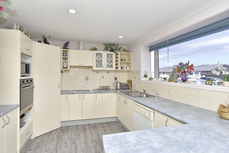 Photo of property in 7 Munich Place, Bromley, Christchurch, 8062