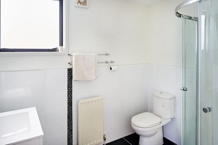 Photo of property in 1a Waitohu Road, York Bay, Lower Hutt, 5013