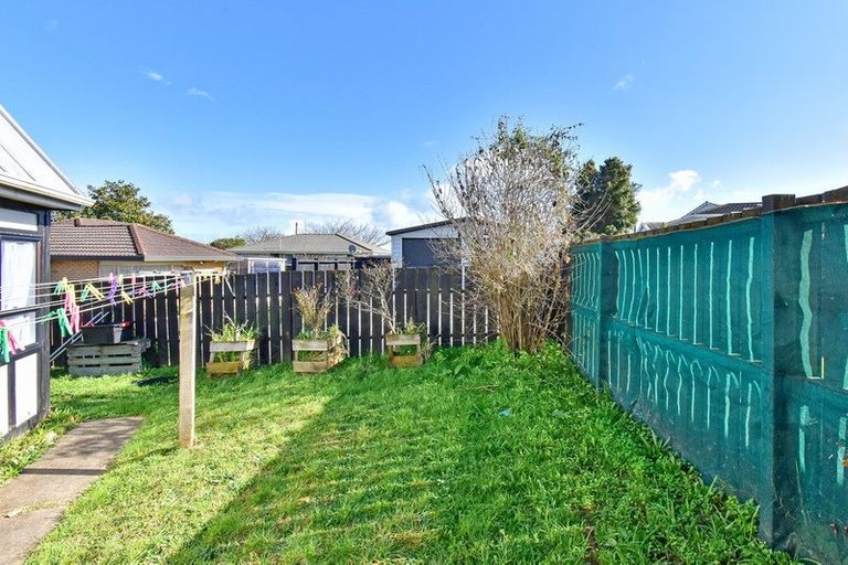 Photo of property in 2/160 Shirley Road, Papatoetoe, Auckland, 2025