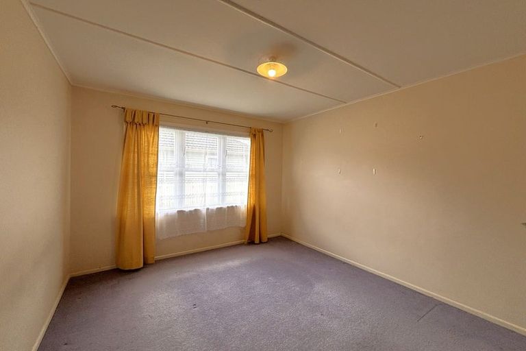 Photo of property in 51 Donnelley Drive, Wainuiomata, Lower Hutt, 5014