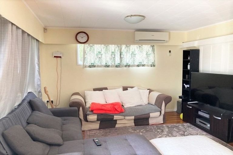 Photo of property in 306 Pakuranga Road, Pakuranga Heights, Auckland, 2010