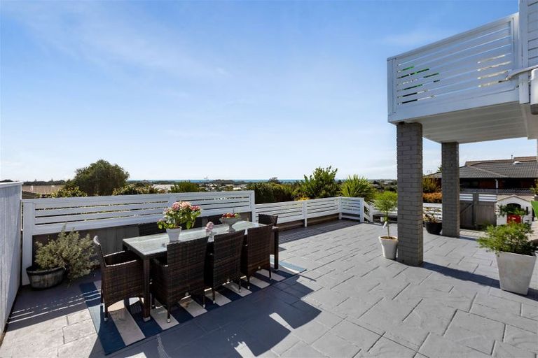 Photo of property in 142 Parklands Avenue, Bell Block, New Plymouth, 4312