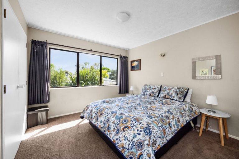 Photo of property in 2/24 Durham Drive, Havelock North, 4130
