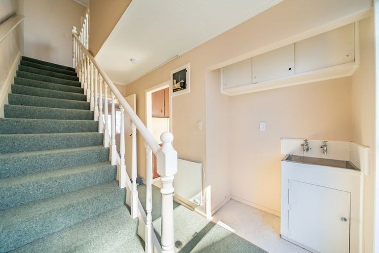 Photo of property in 6/100 Martin Street, Wallaceville, Upper Hutt, 5018