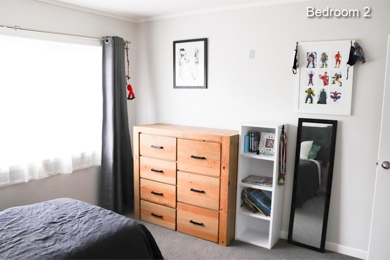 Photo of property in 107 Oreil Avenue, West Harbour, Auckland, 0618