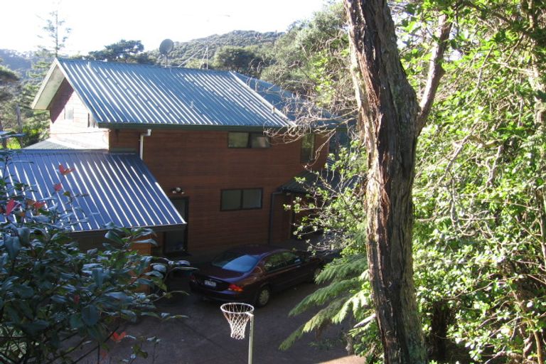 Photo of property in 156 Laingholm Drive, Laingholm, Auckland, 0604