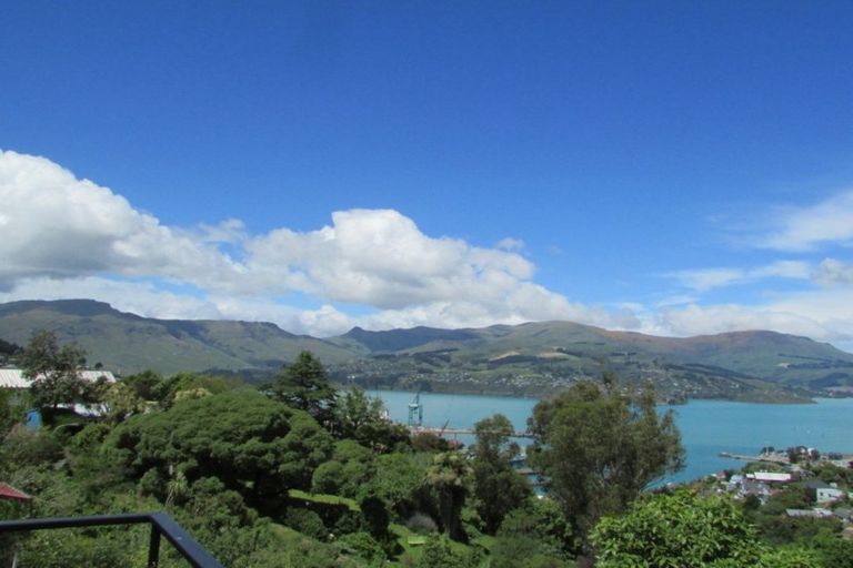 Photo of property in 4 Selwyn Parade, Lyttelton, 8082