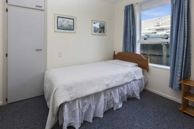 Photo of property in 2/11 Leith Place, Spreydon, Christchurch, 8024