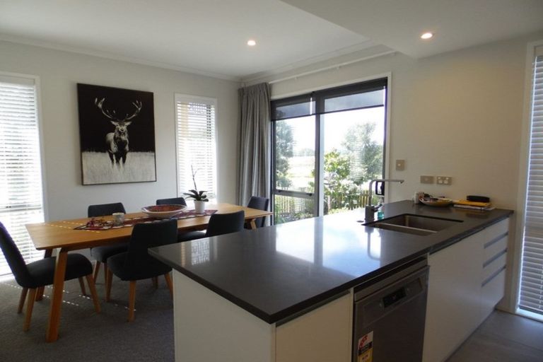 Photo of property in 32 Chaffinch Road, Hobsonville, Auckland, 0616