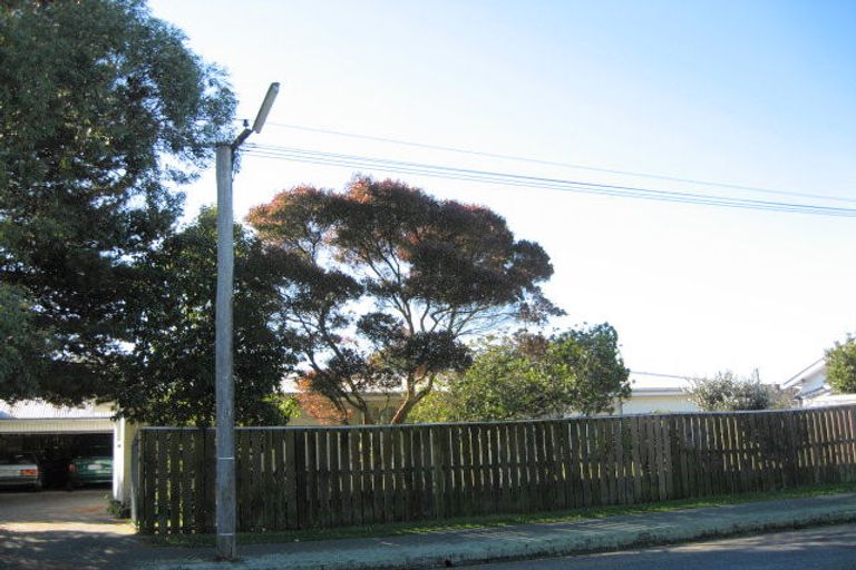 Photo of property in 662 Main North Road, Belfast, Christchurch, 8051