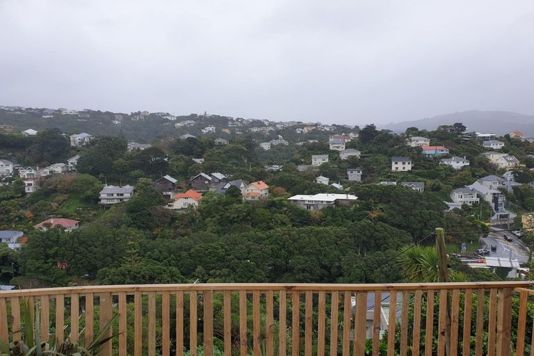 Photo of property in 47 Fairview Crescent, Kelburn, Wellington, 6012