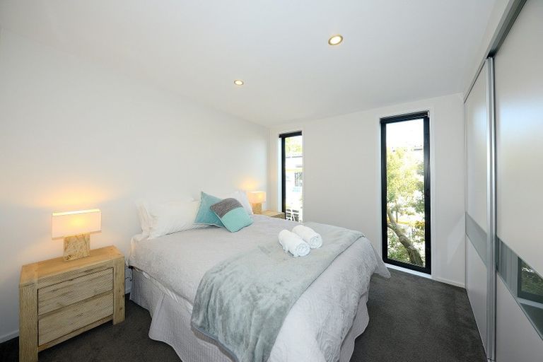 Photo of property in 4/275 Kilmore Street, Christchurch Central, Christchurch, 8011