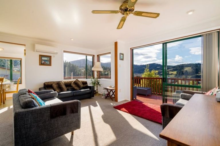 Photo of property in 21 District Road, Roseneath, Port Chalmers, 9023