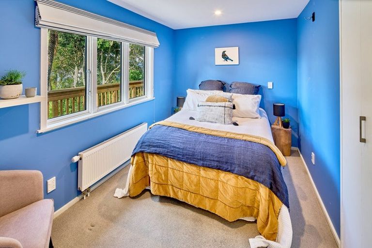 Photo of property in 42 Nottingham Street, Karori, Wellington, 6012