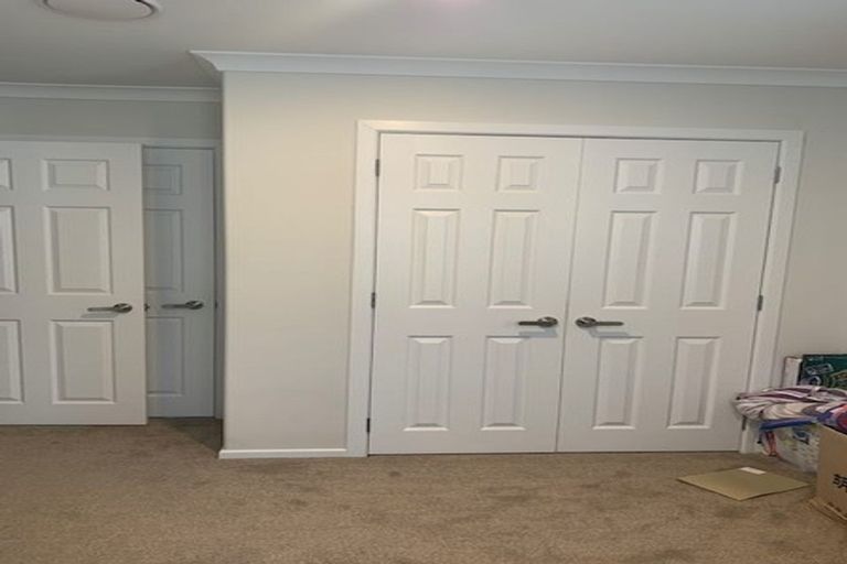 Photo of property in 24 Drumbuoy Drive, Flat Bush, Auckland, 2019