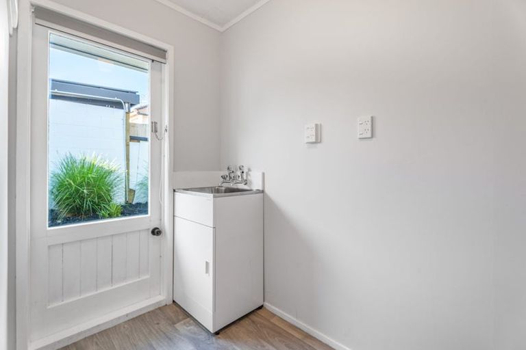Photo of property in 4/17 Abercrombie Street, Howick, Auckland, 2014