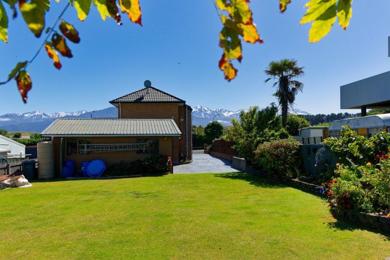 Photo of property in 1 Tui Road, South Bay, Kaikoura, 7300