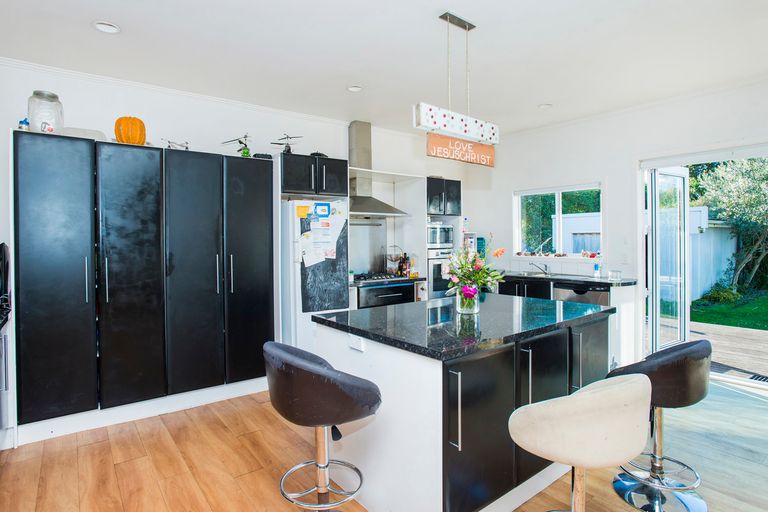 Photo of property in 100 Rutene Road, Kaiti, Gisborne, 4010