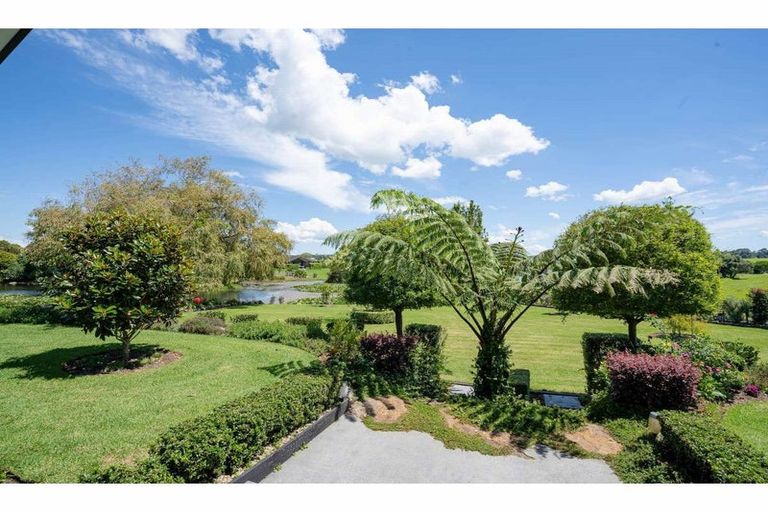 Photo of property in 10 Cochrane Drive, Kerikeri, 0230