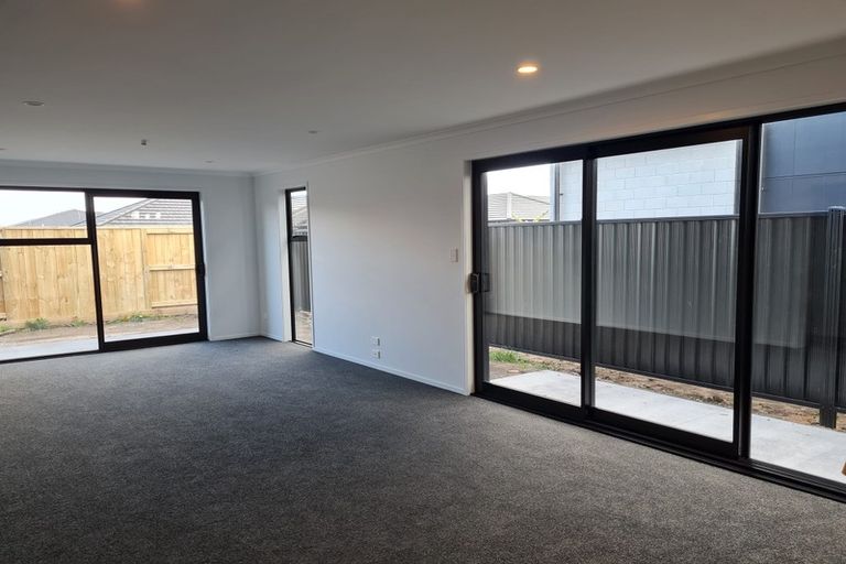 Photo of property in 8 Empire Crescent, Papamoa, 3118