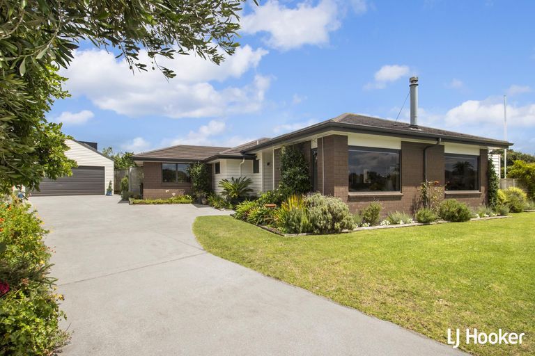 Photo of property in 129 Koutunui Road, Athenree, Katikati, 3177