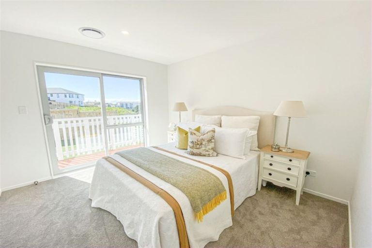 Photo of property in 155 Godfrey Drive, Orewa, 0931