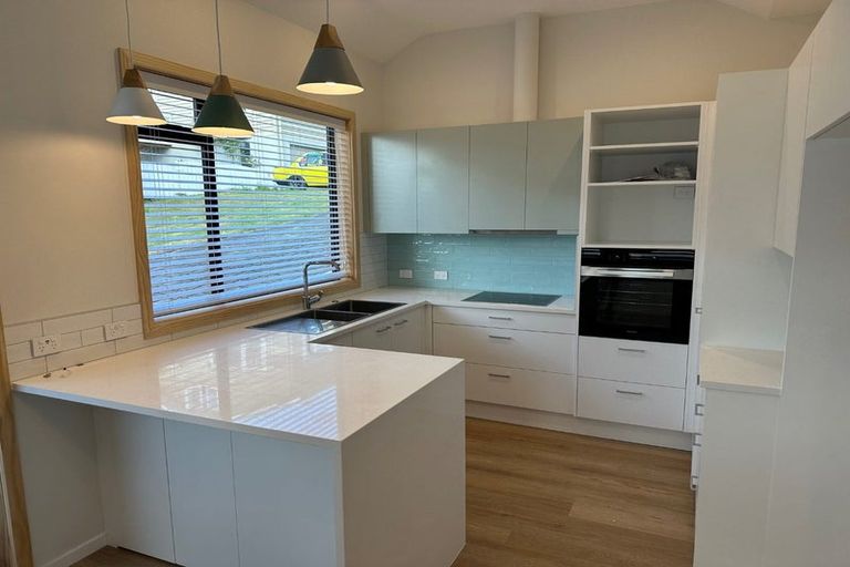 Photo of property in 25a Quebec Road, Milford, Auckland, 0620