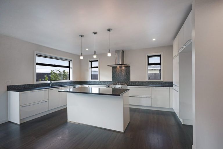 Photo of property in 158 Mcmurdo Street, Tinwald, Ashburton, 7700