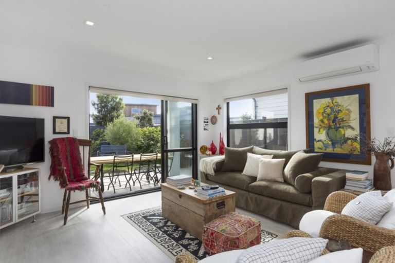 Photo of property in 82 Coast Boulevard, Papamoa Beach, Papamoa, 3118