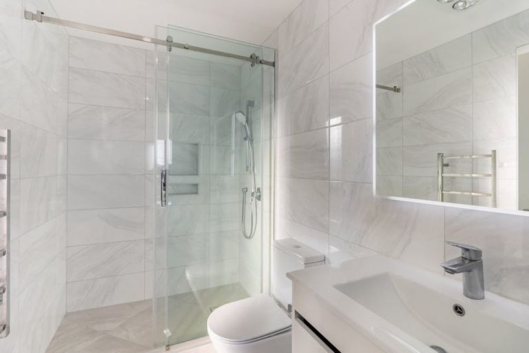 Photo of property in 145 Astley Avenue, New Lynn, Auckland, 0600