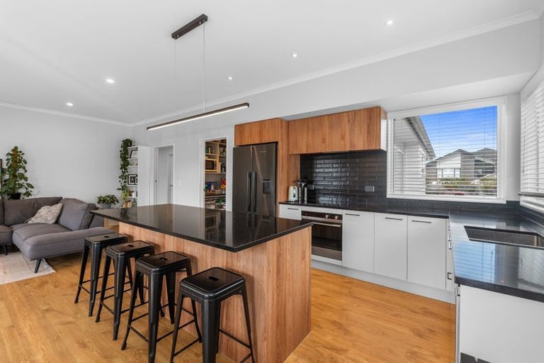 Photo of property in 31 Nellie Drive, Kumeu, 0810