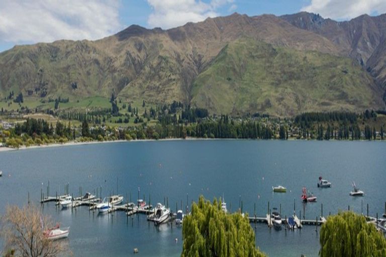 Photo of property in 38 Marina Terrace, Kinloch, Taupo, 3377