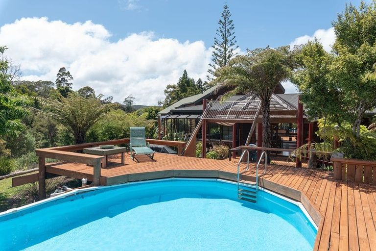 Photo of property in 15 Rangitane Loop Road, Kerikeri, 0294