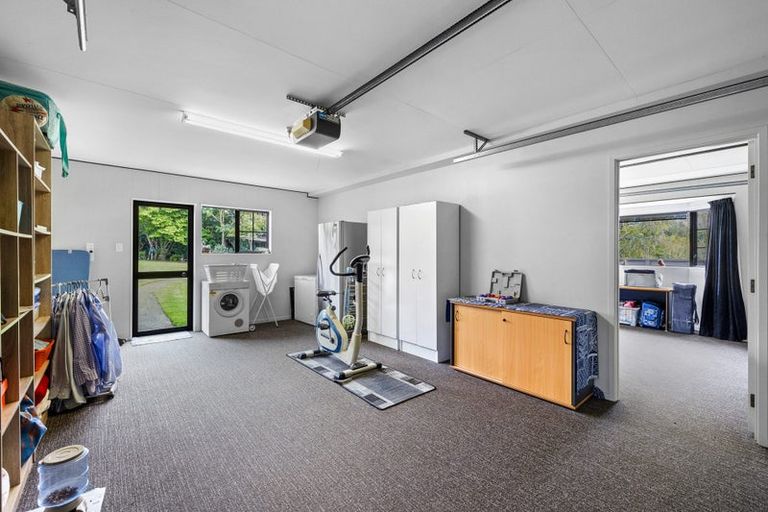 Photo of property in 544 Manutahi Road, Lepperton, New Plymouth, 4373