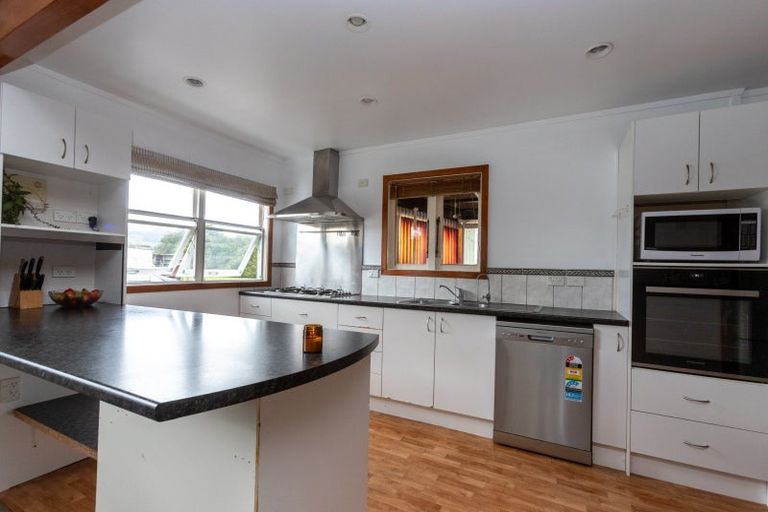 Photo of property in 30 Te Aroha Road, Paeroa, 3600