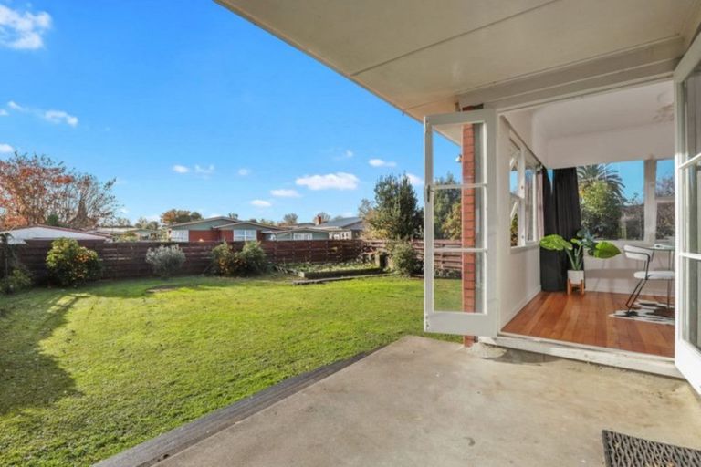 Photo of property in 6 Aotea Place, Chedworth, Hamilton, 3210