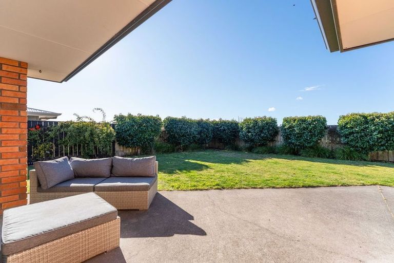 Photo of property in 8 Brompton Close, Richmond Heights, Taupo, 3330