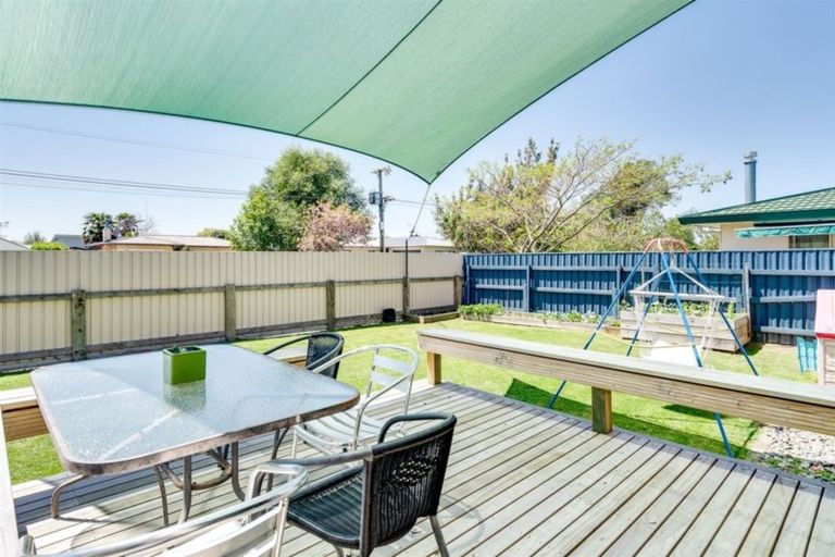 Photo of property in 7 Howard Road, Taradale, Napier, 4112