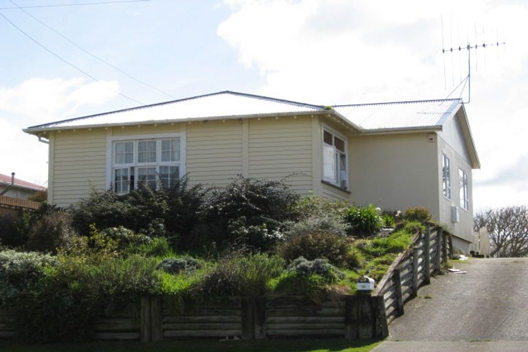 Photo of property in 30 Konini Street, Tawhero, Whanganui, 4501