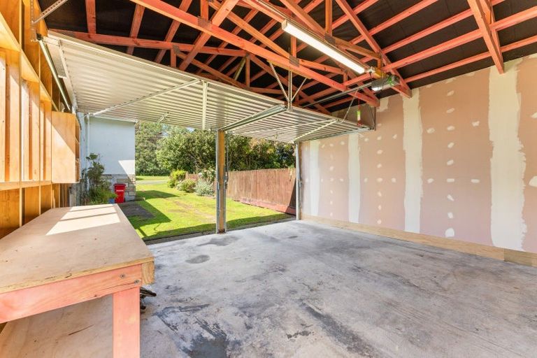 Photo of property in 3 Caversham Road, Westmere, Whanganui, 4501