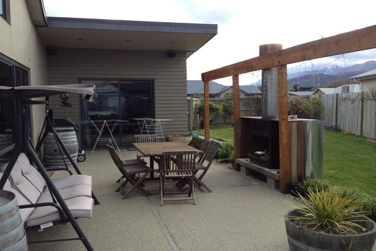 Photo of property in 38 Hope Avenue, Lake Hayes, Queenstown, 9304