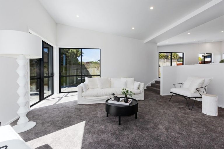 Photo of property in 18 Rifleman Lane, Paraparaumu Beach, Paraparaumu, 5032