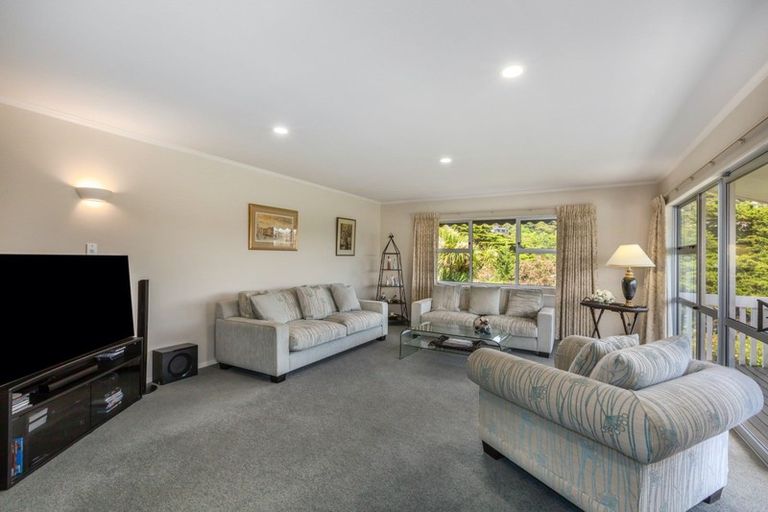 Photo of property in 15 Bosun Terrace, Whitby, Porirua, 5024