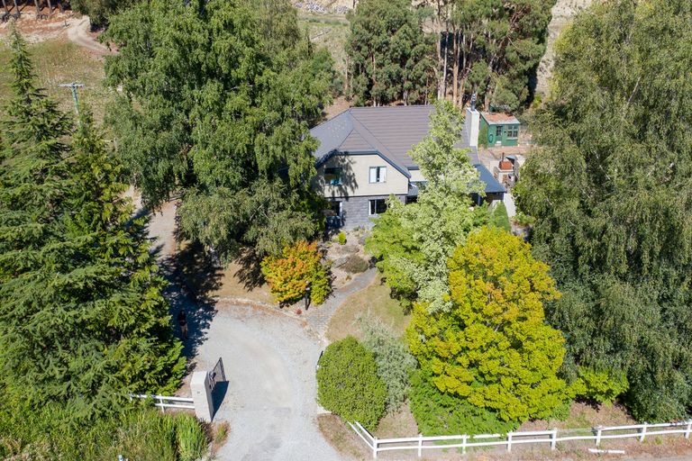 Photo of property in 97 Letts Gully Road, Letts Gully, Alexandra, 9393