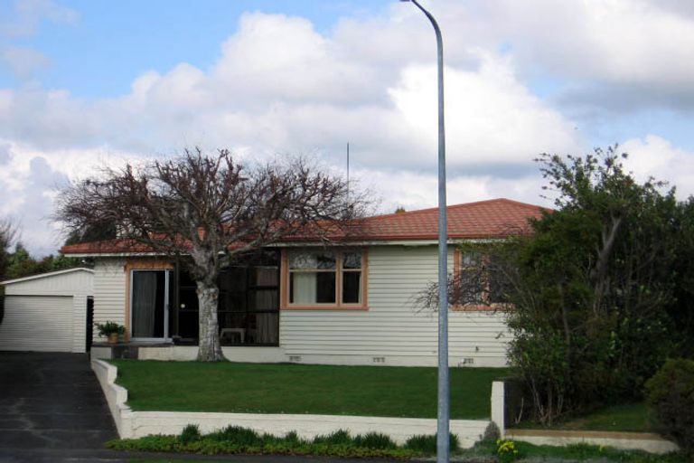 Photo of property in 17 Burfield Place, Awapuni, Palmerston North, 4412