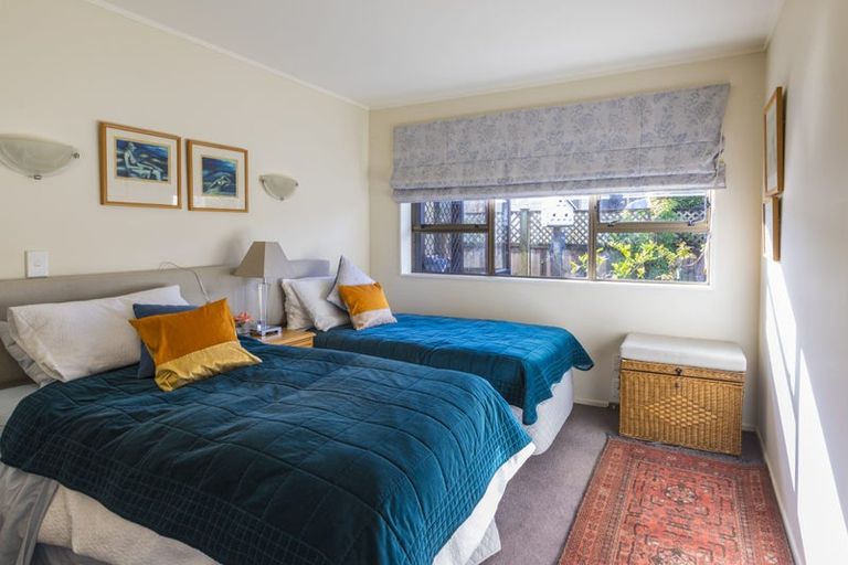 Photo of property in 7b Nukumea Common, Orewa, 0931